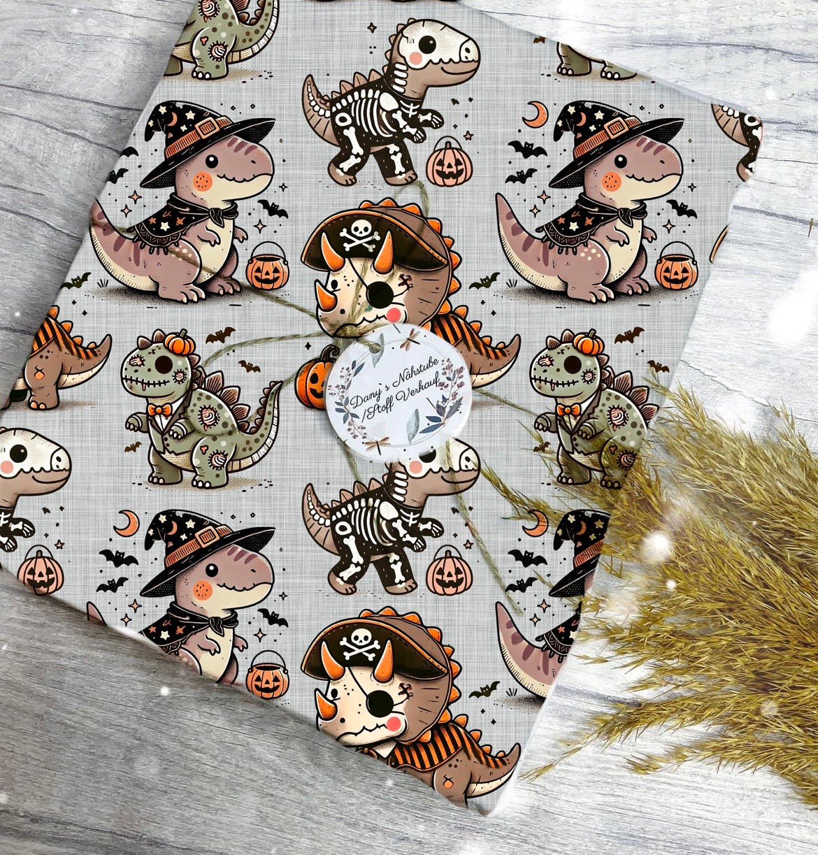 Dino Halloween Aktuelle Vorbestellung